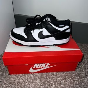Nike Dunk Low- Panda